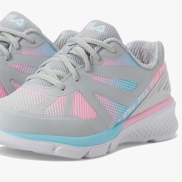 FILA Sneakers. - Picture 4 of 4